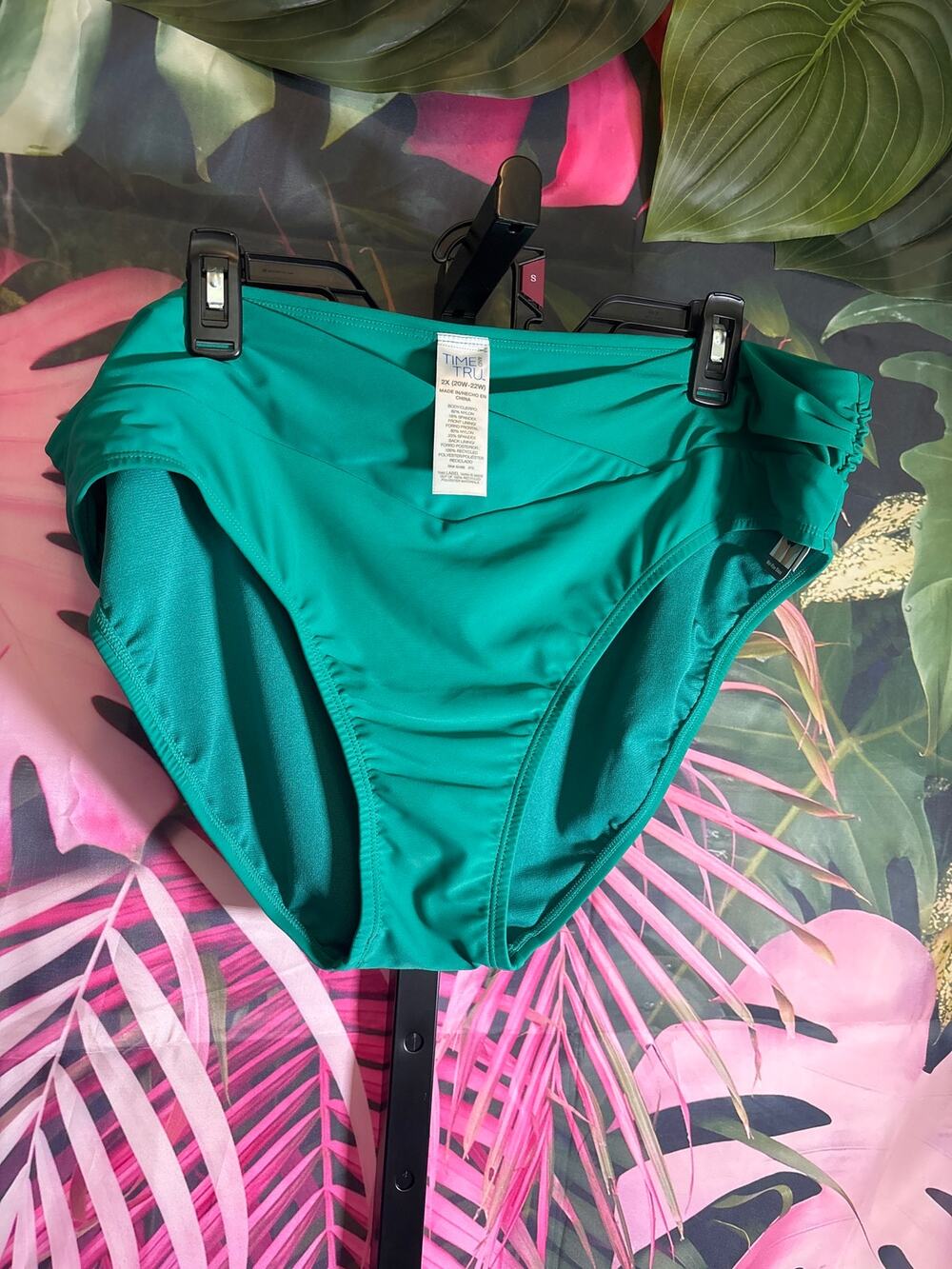 Time and tru 2x swim suit bottom